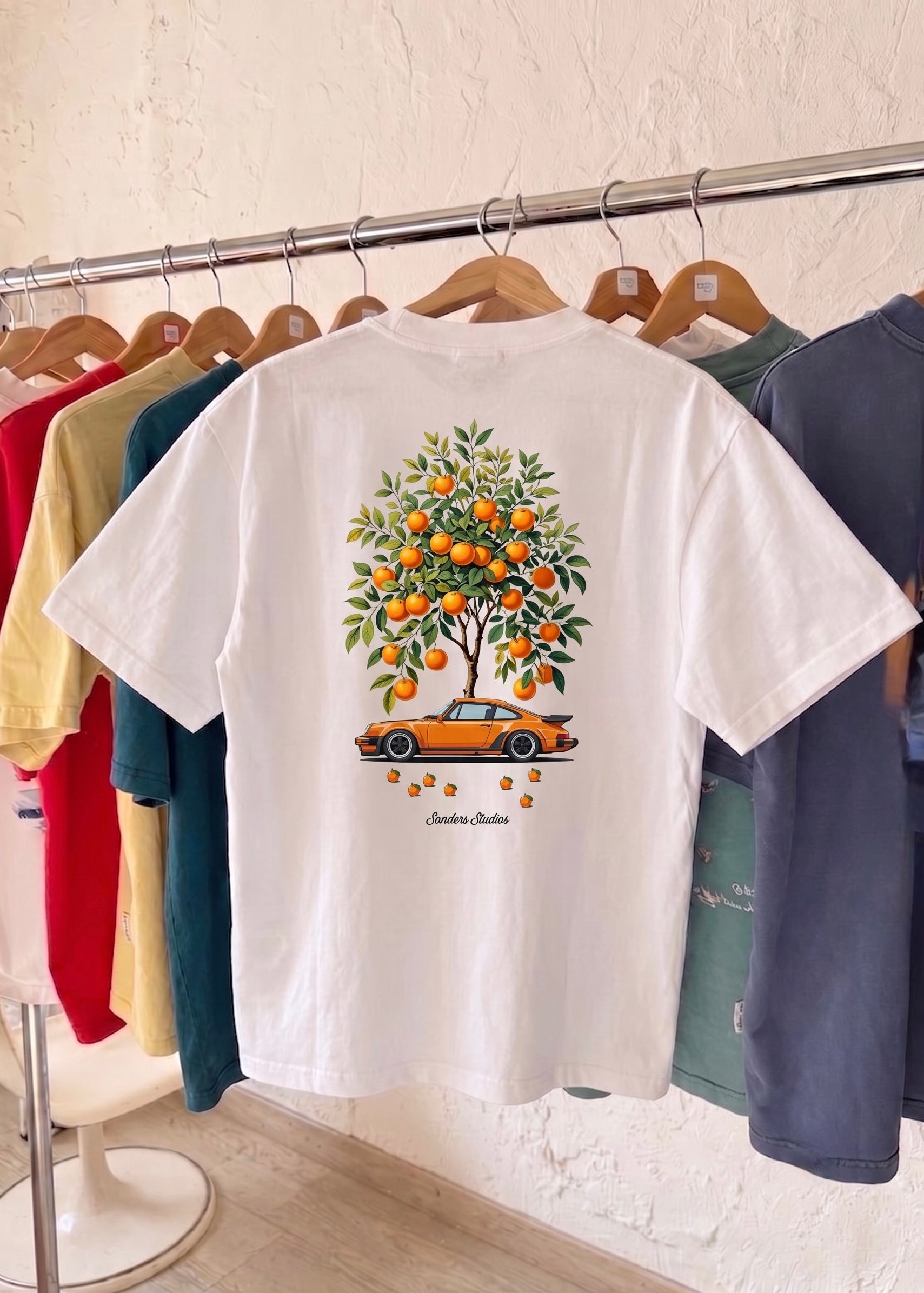 ORANGE DRIVE TEE