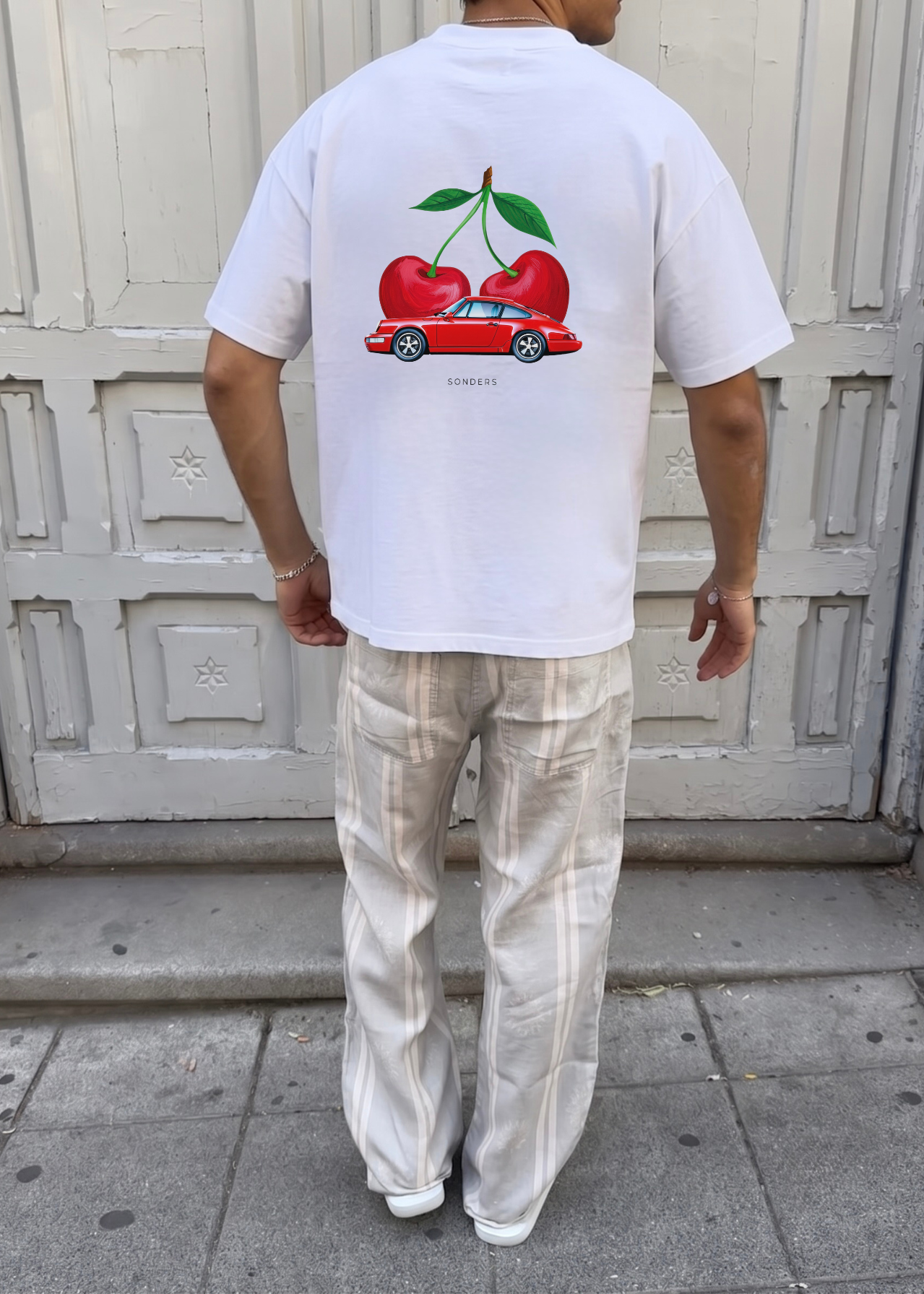 VINTAGE CHERRY CAR TEE