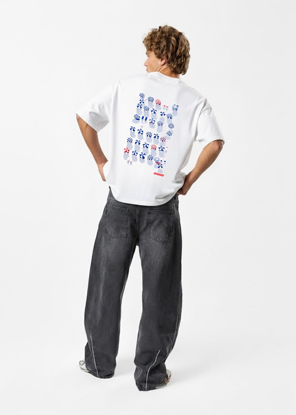 BEACH CLUB TEE