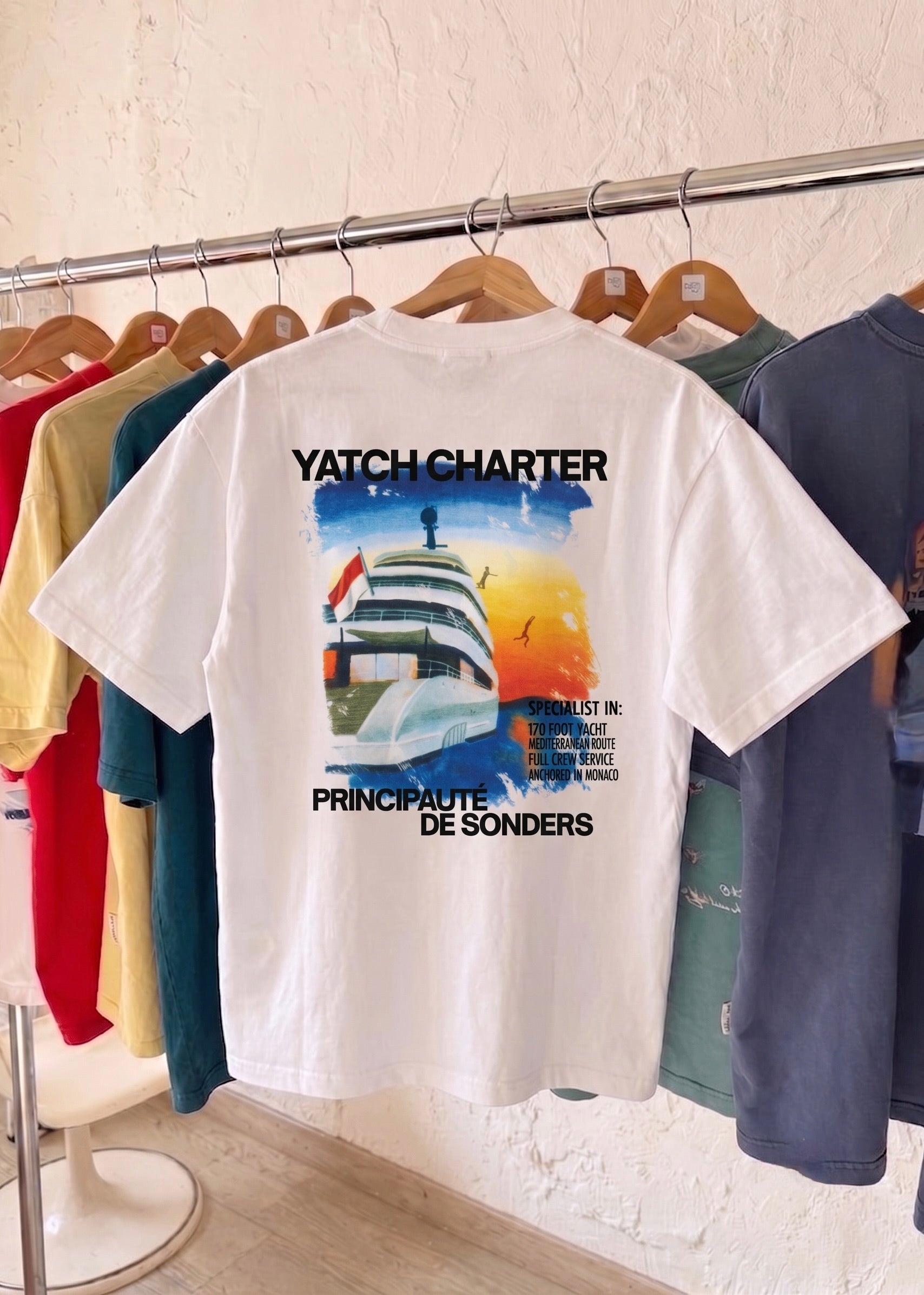 YACHT CHARTER TEE