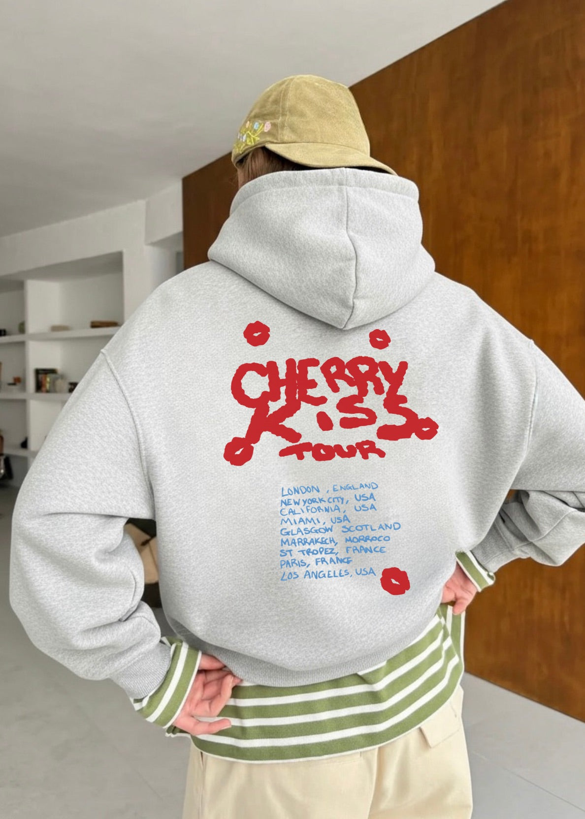 WORLDWIDE TOUR HOODIE