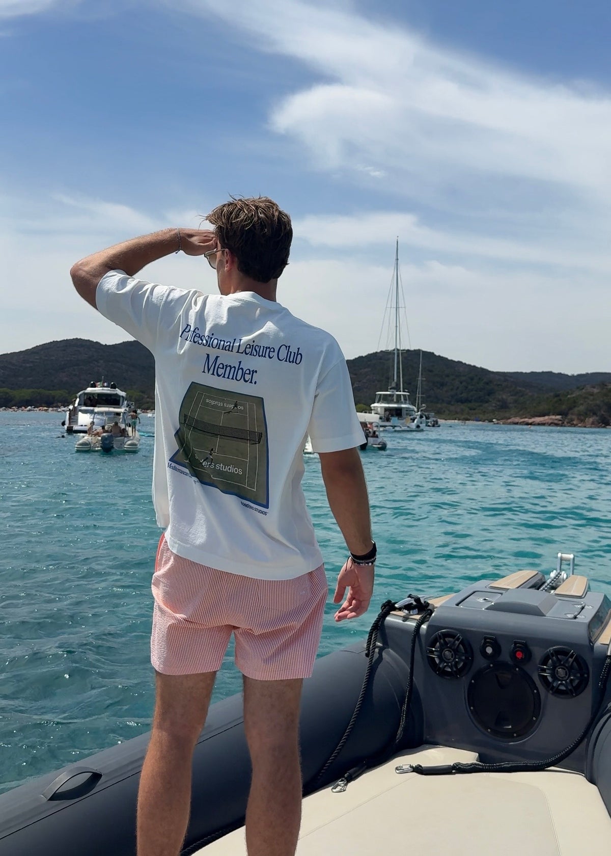 LEISURE TEE