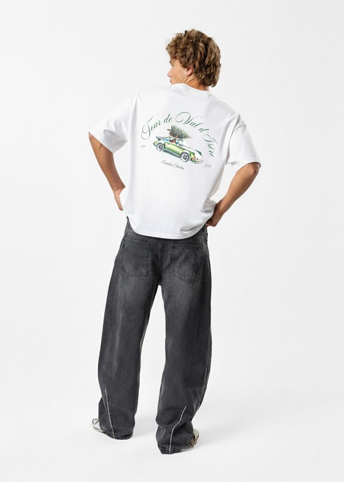 USUAL WINTER CAR TEE