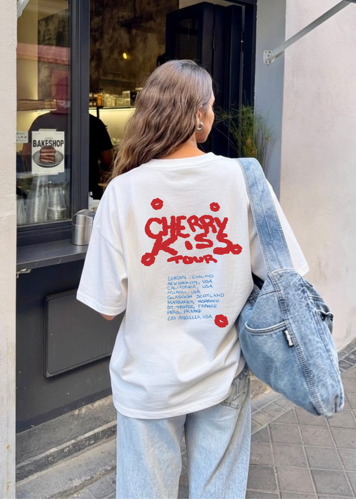 WORLDWIDE TOUR TEE