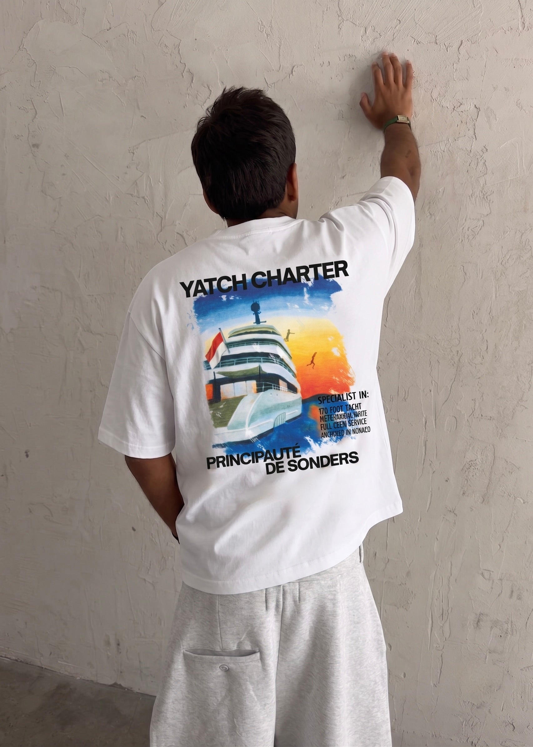 YACHT CHARTER TEE