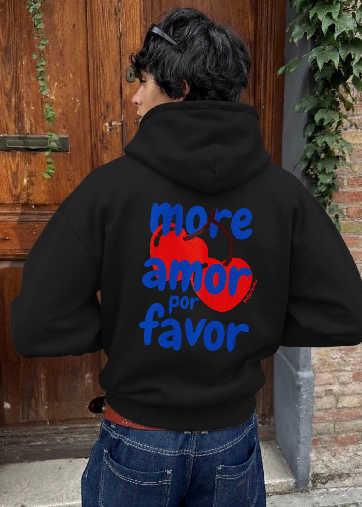 AMOR SIGN HOODIE