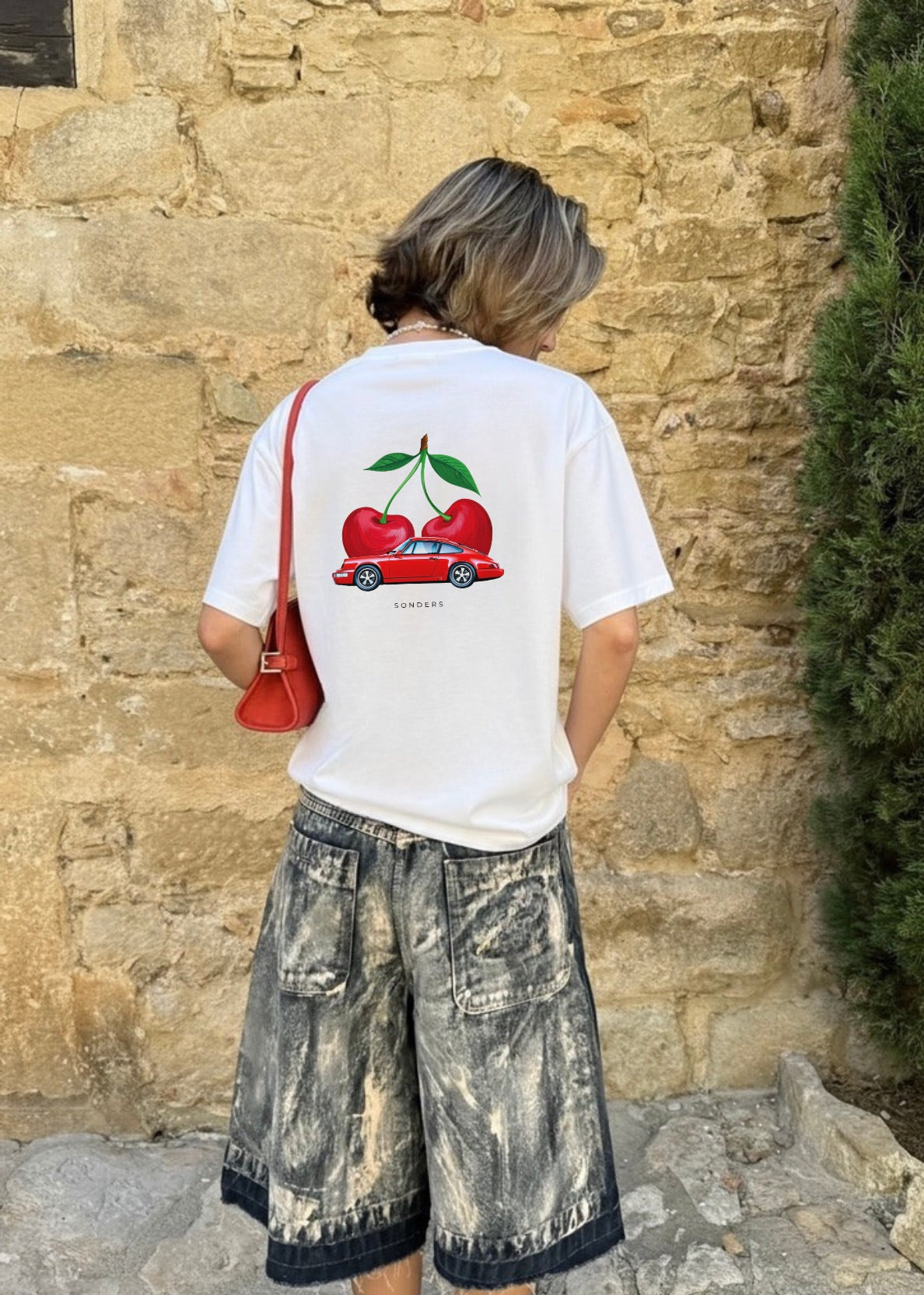 VINTAGE CHERRY CAR TEE